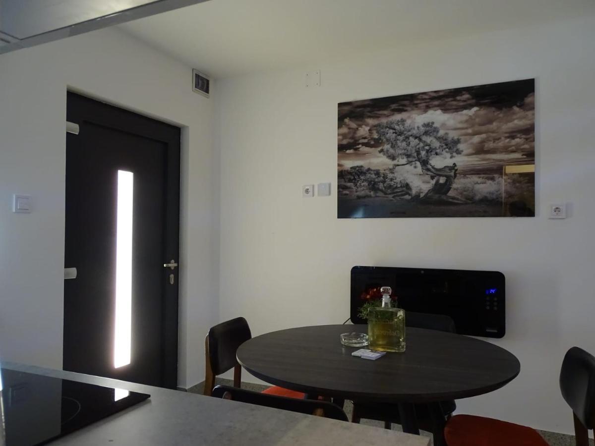 Apartman Dabrovic Novska Buitenkant foto