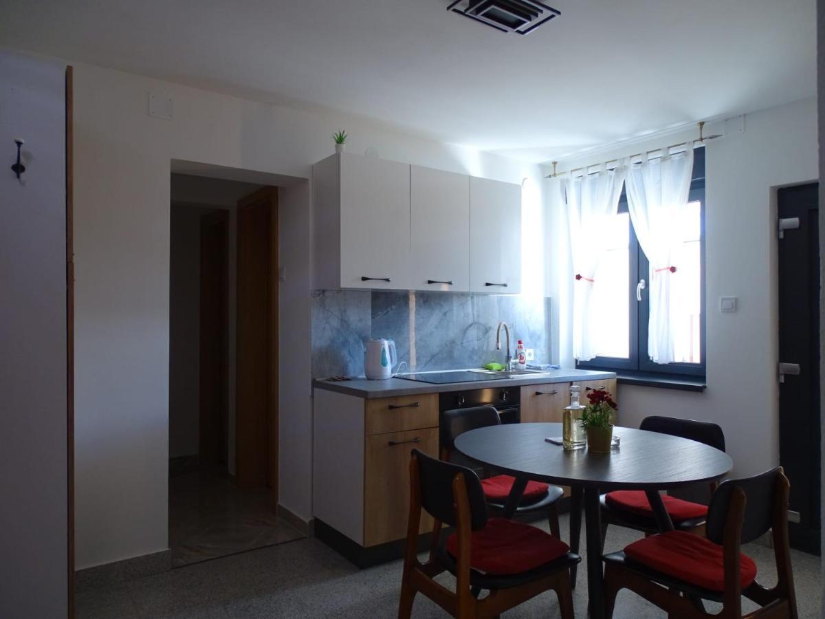 Apartman Dabrovic Novska Buitenkant foto