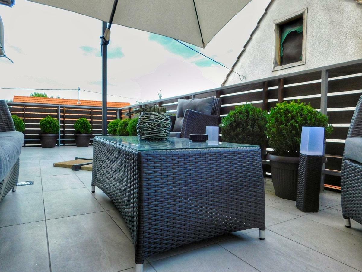 Apartman Dabrovic Novska Buitenkant foto
